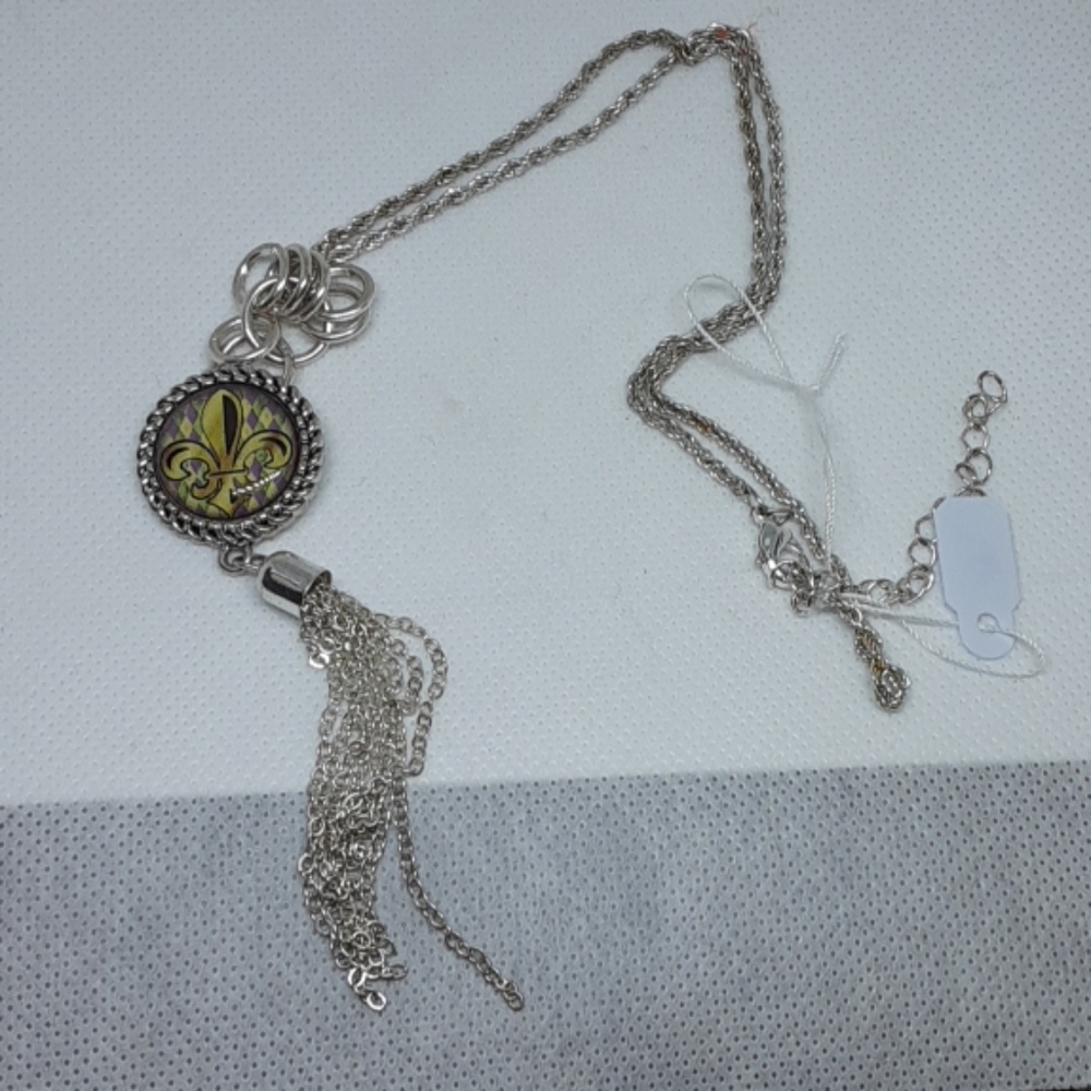 Silver necklace